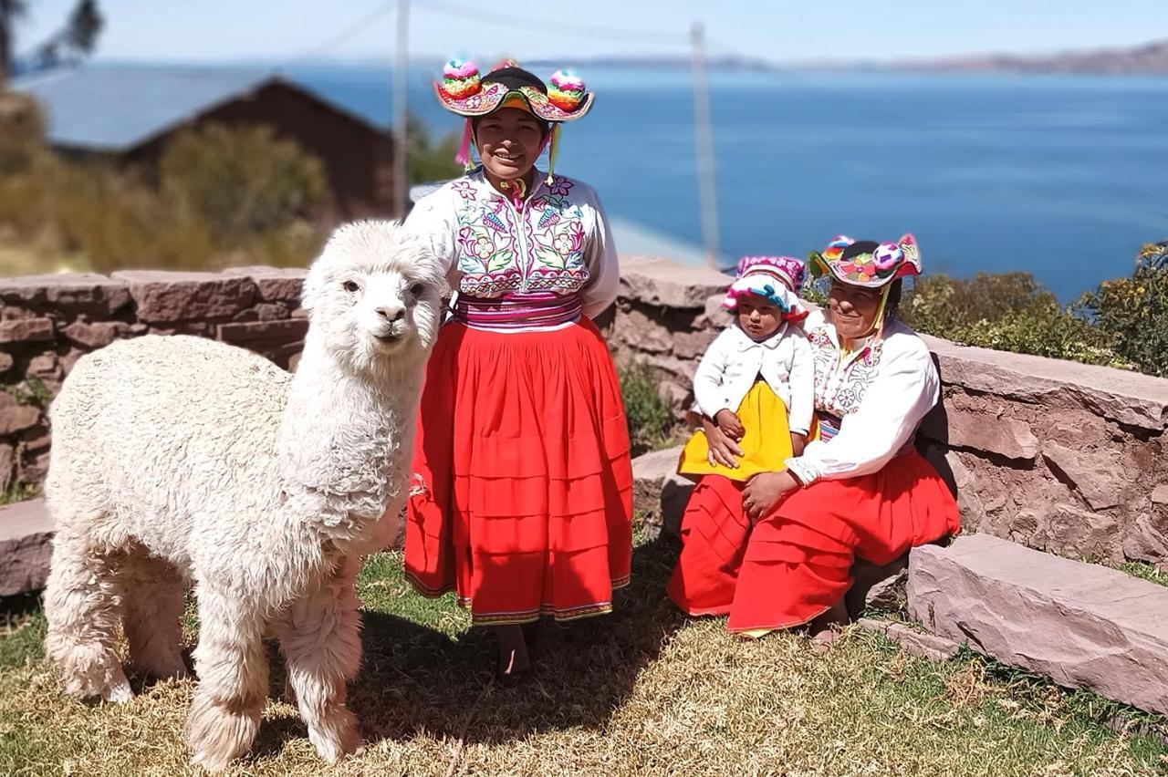 Hospedaje Rural La Florida en Llachon, Titicaca Puno Exterior foto