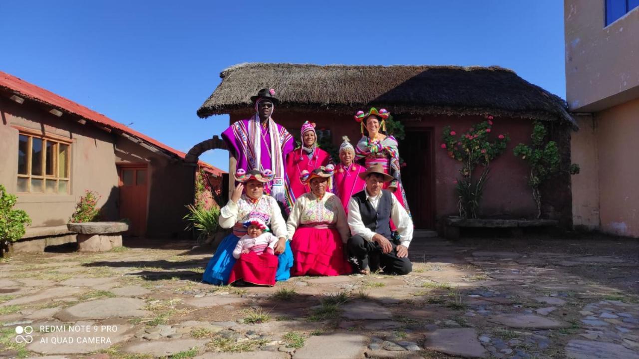 Hospedaje Rural La Florida en Llachon, Titicaca Puno Exterior foto