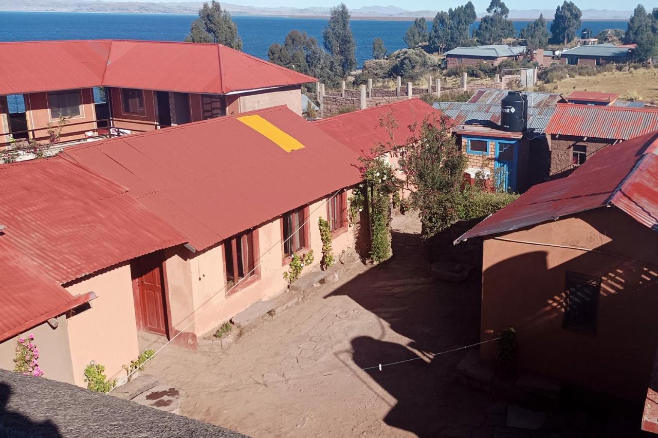 Hospedaje Rural La Florida en Llachon, Titicaca Puno Exterior foto